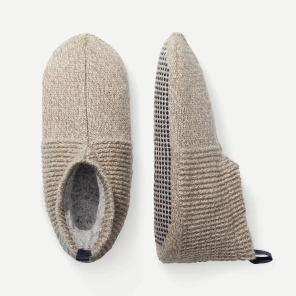 Bombas Women’s Gripper Slipper - Double Cushion - New Without Tags - M